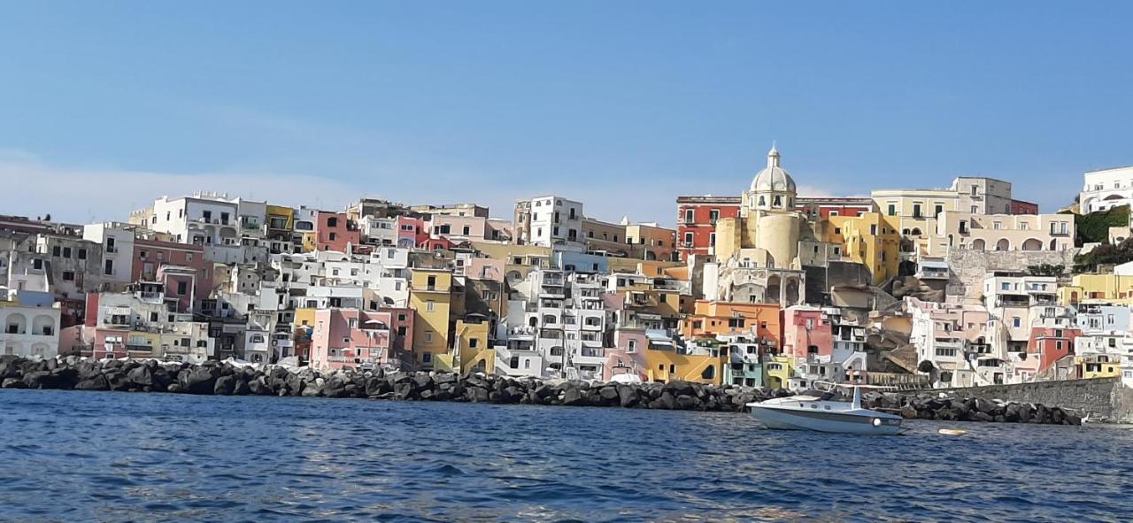 La Casa Di Titina Apartment Procida Exterior photo