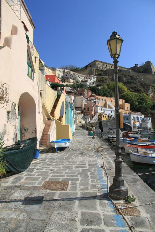 La Casa Di Titina Apartment Procida Exterior photo