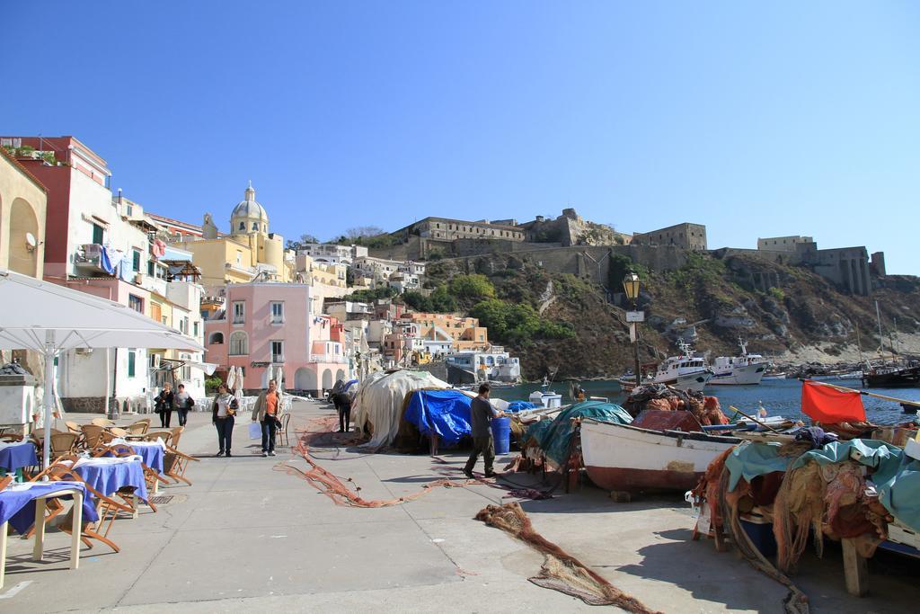 La Casa Di Titina Apartment Procida Exterior photo